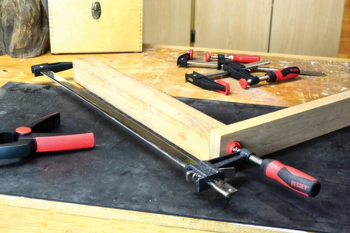 Bessey GSCC+K Clutch Style Bar Clamp 24" GSCC3.524+2K
