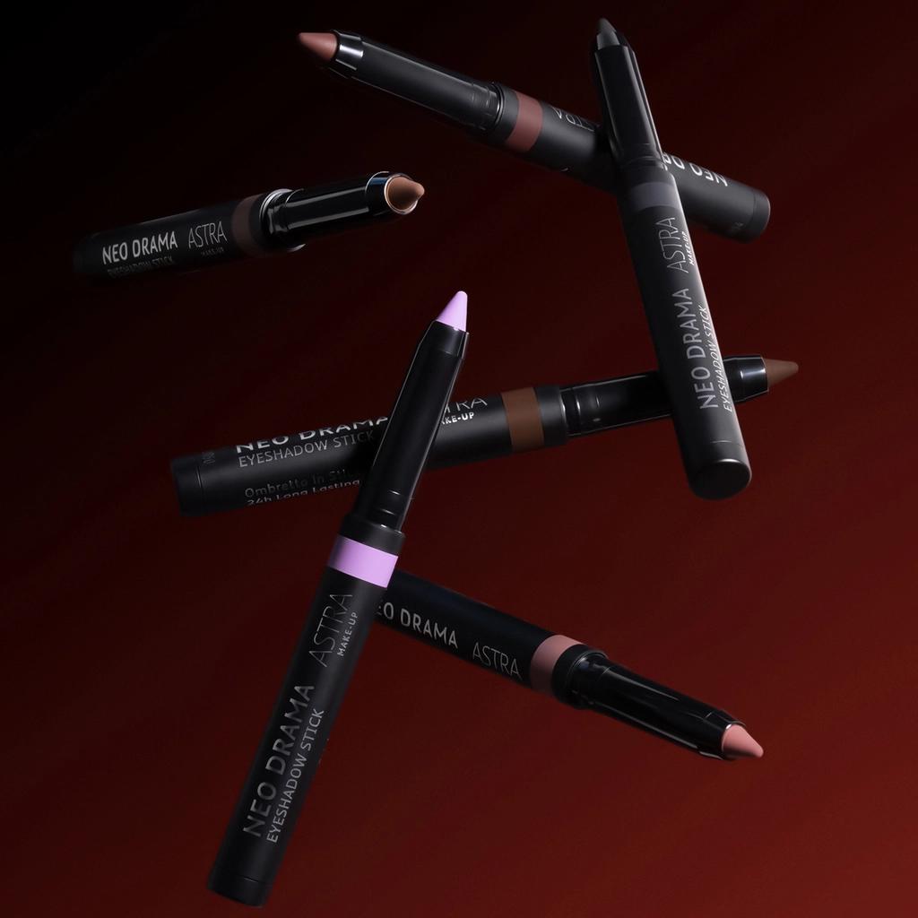 Astra Neo Drama Matte Eyeshadow Pencil 02 Creamy Formula