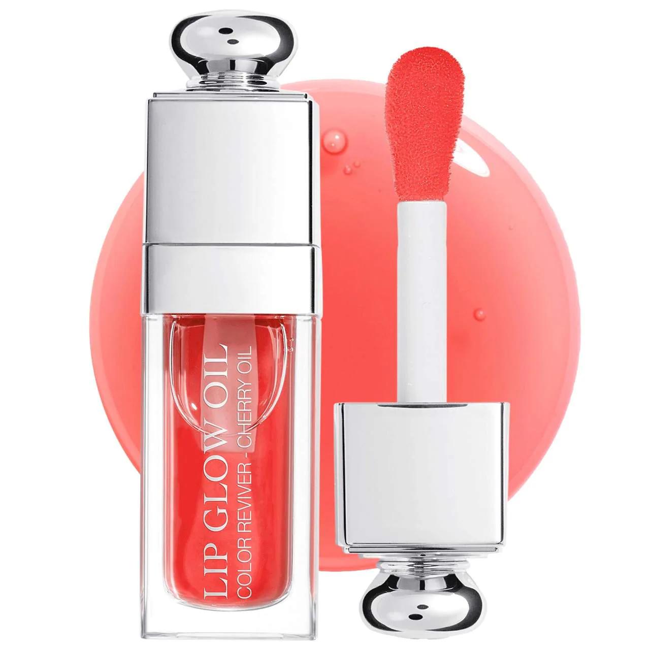 Lip Glow Oil by [Brand Name] - Nourishing Glossy Lip Care with Color Reviver Technology