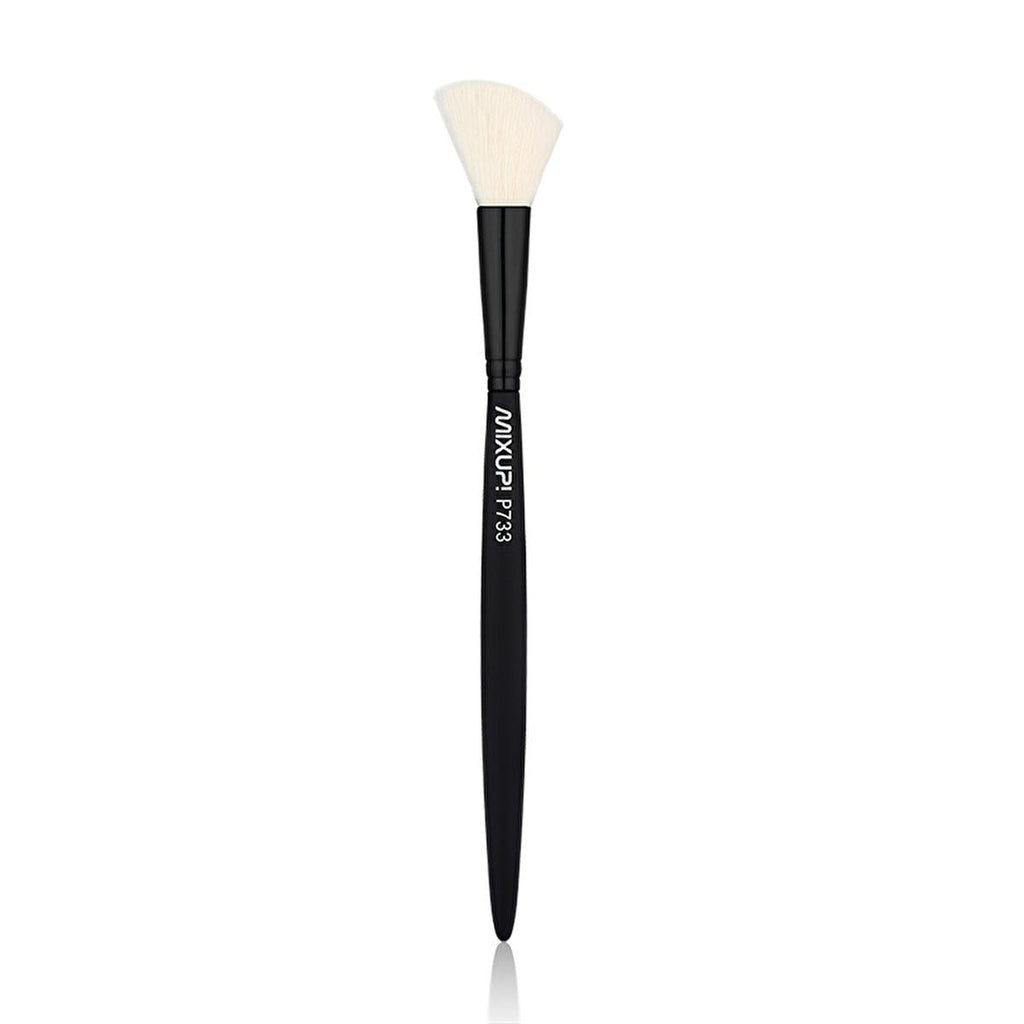 Mixup Professional Angled Blush and Highlighter Brush P733 - Vegan Makeup Tools for Precise Application