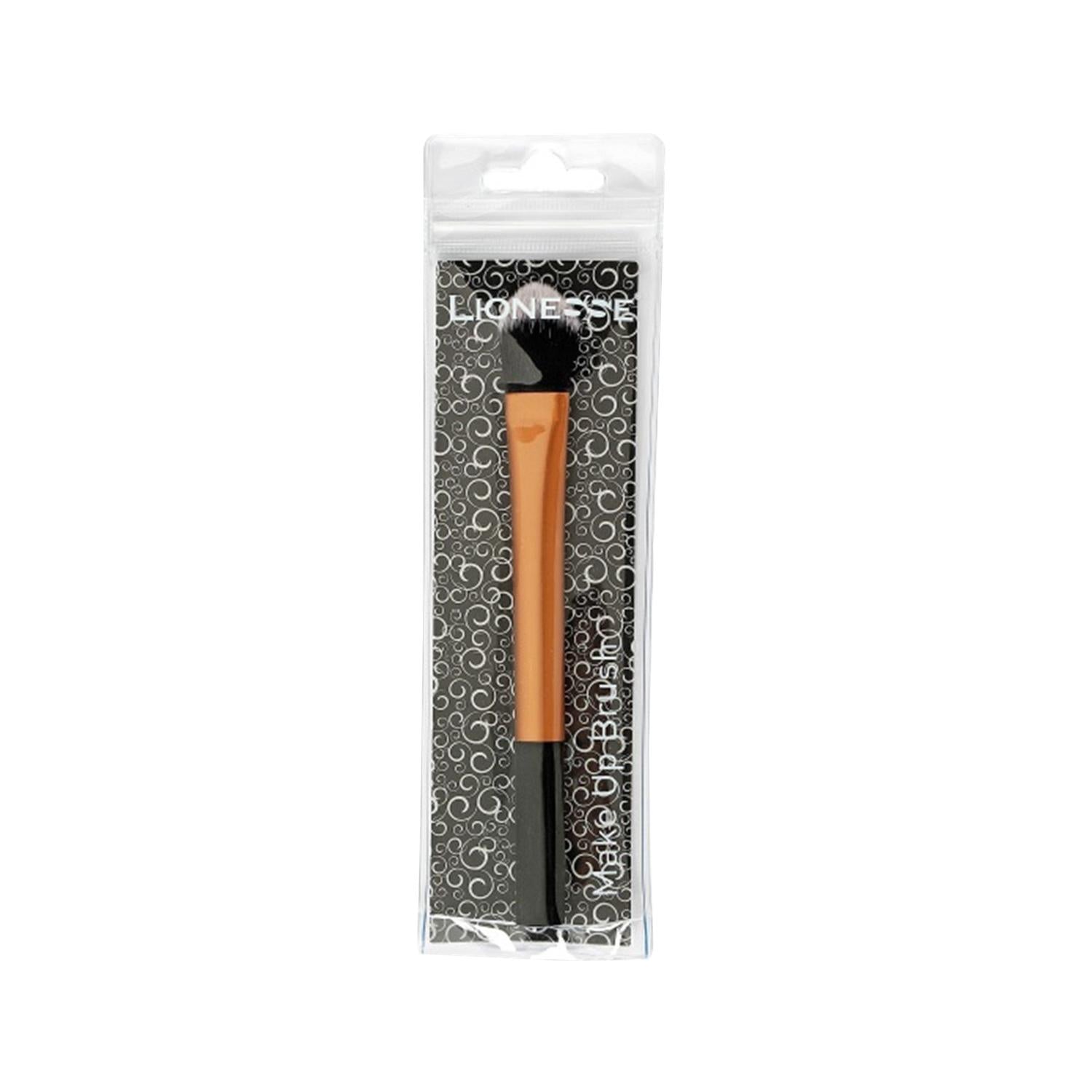 Lionesse Foundation Brush 460 - High-Quality Makeup Brush for Smooth Foundation Application