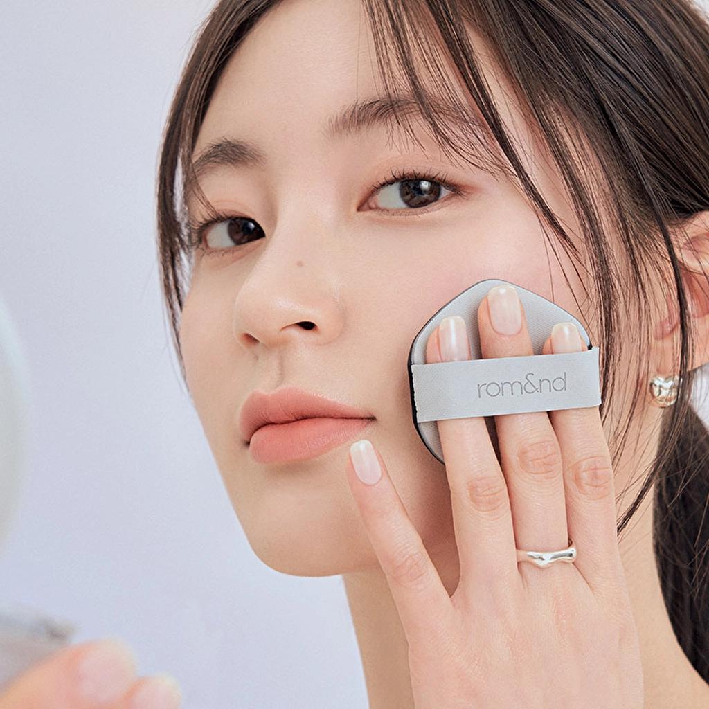 rom&nd Nu Zero Cushion Foundation 04 Beige 23 15g