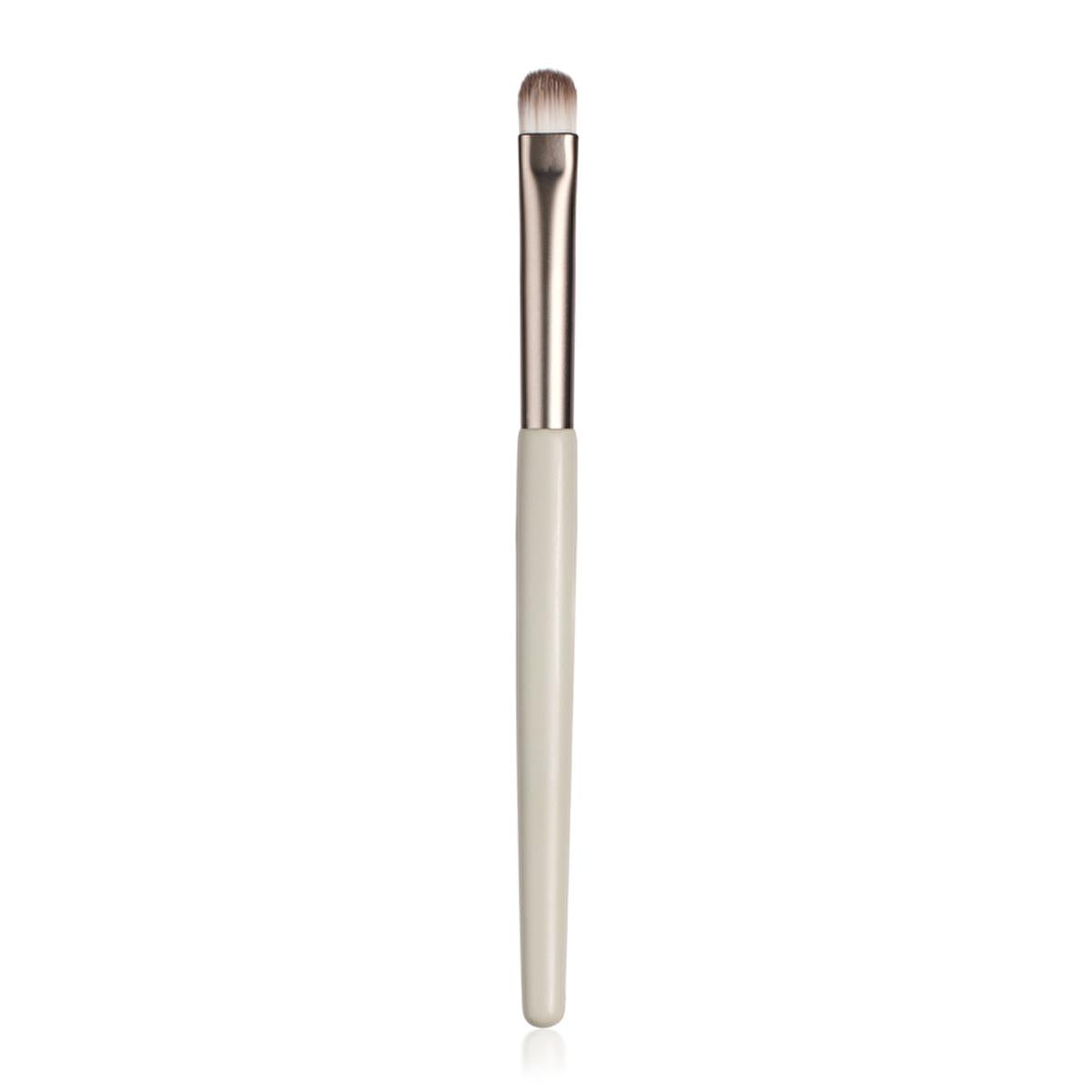 Eklips Makeup Brush for Seamless Eyeshadow Blending - Professional Quality, Soft Bristles, High-Durability Eyeshadow Brush