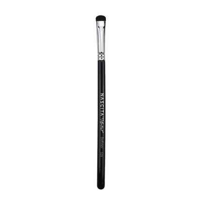 Nascita The Artist Defining Eye Brush for Precise Makeup