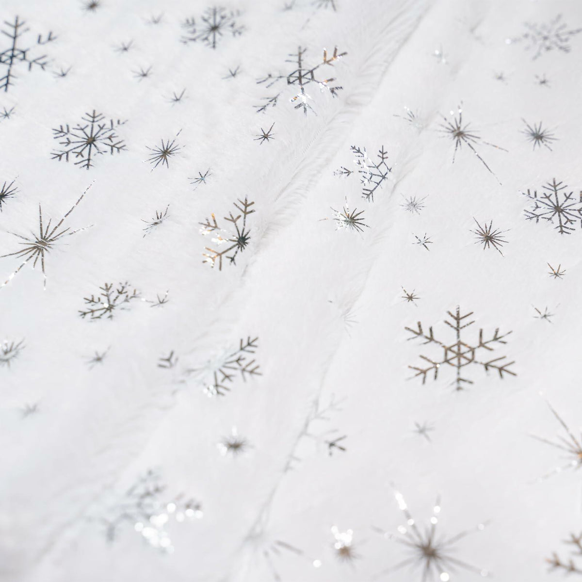 4-Pack Mini Christmas Tree Skirts 15" White Xmas Holiday Decor