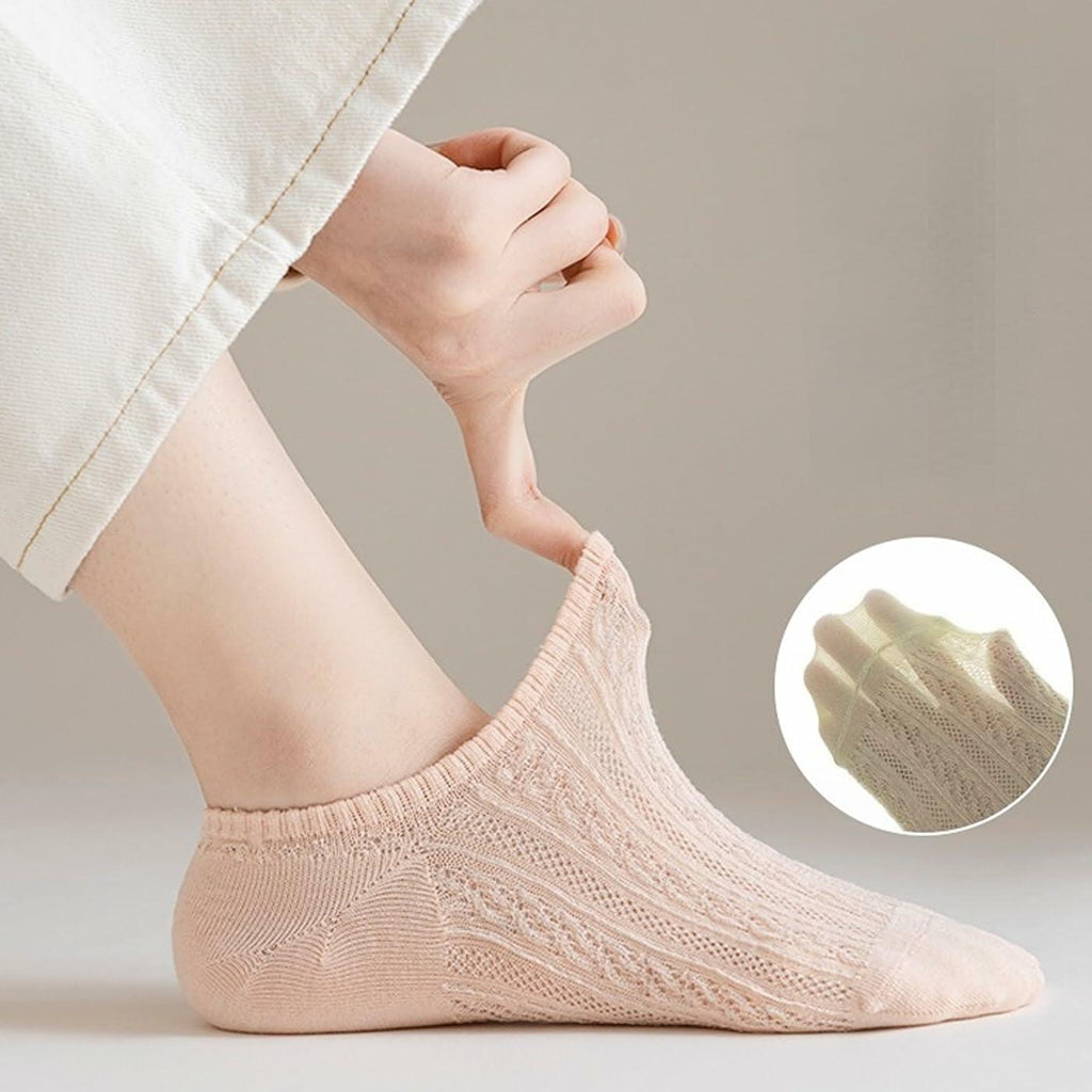 CHUNFO Womens No Show Socks Antislip Seamless Cushioned 5 Pairs Size 5.5-10