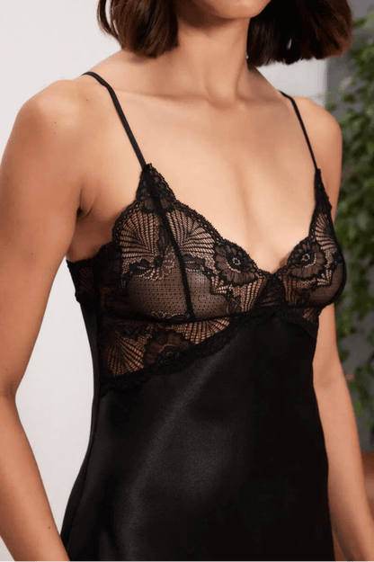 Pierre Cardin 4500 Nightgown and Robe Set in Black