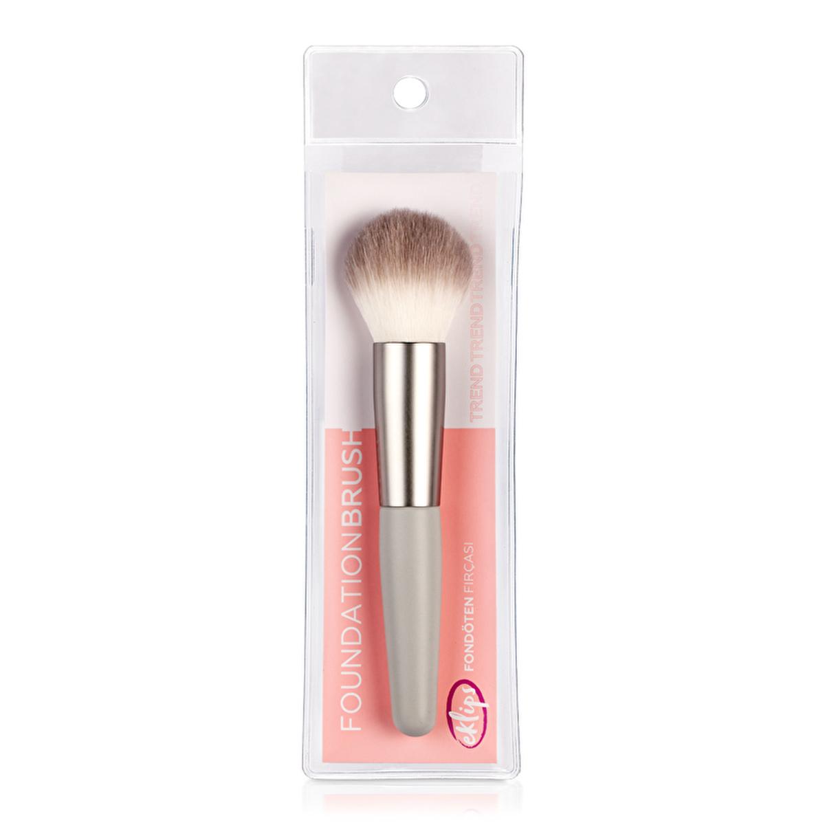 Eklips Flat Foundation Brush: Achieve Flawless Skin with Even, Streak-Free Makeup Application