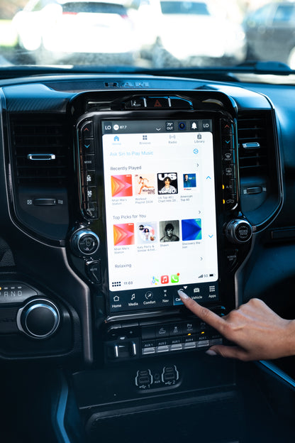 2022-2024 RAM 2500/3500 UBQ Uconnect 5 Upgrade kit with 12-inch Touchscreen including Wireless Apple CarPlay / Android Auto