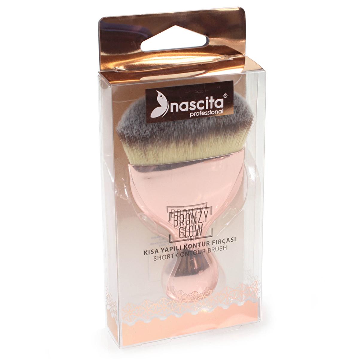 Nascita B. Glow Slanted Makeup Brush for Precise Application - Short Structure, High-Quality Bristles